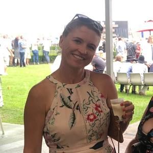 Meet your Posher, Deb